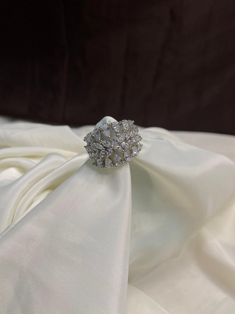 Zinnia Ring