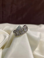 Baguette Glow Ring